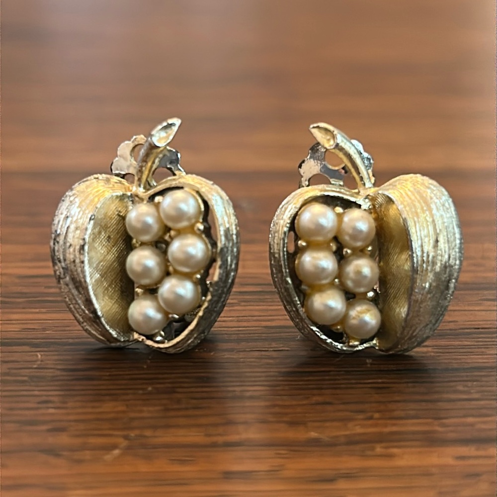 Vintage clip on Apple earrings